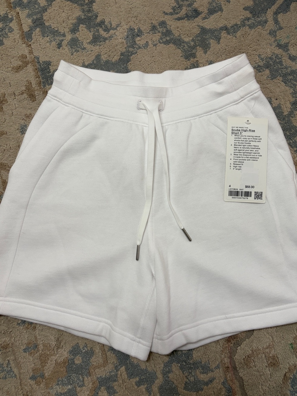 lululemon athletica Scuba High-Rise White Drawcord Athletic Shorts 5”